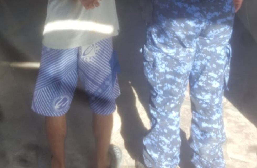 Alta Gracia: dos detenidos por robar cubiertas de auto del interior de una vivienda