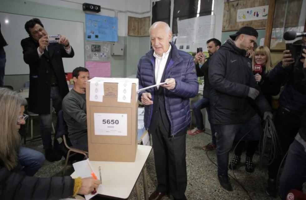 PASO 2019: Los fiscales de Roberto Lavagna denunciaron que se cayó Smartmatic