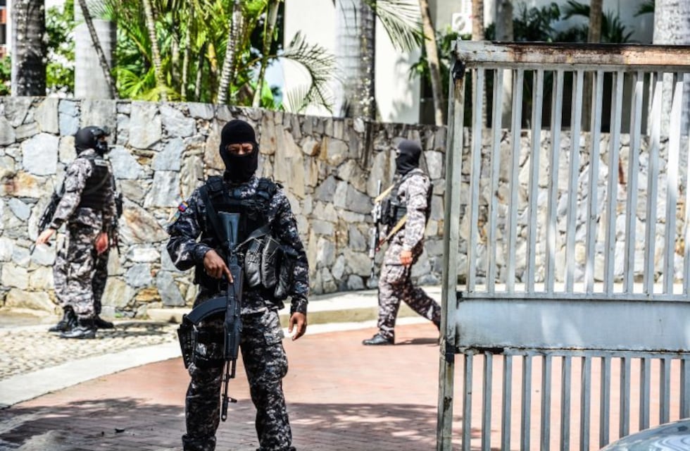 Caracas: detienen a un colaborador de Juan Guaidó y denuncian que le plantaron armas