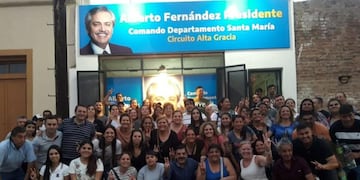 Bunker de campaña de Alberto Fernández en Alta Gracia\u002E Créditos: Mi Valle\u002E