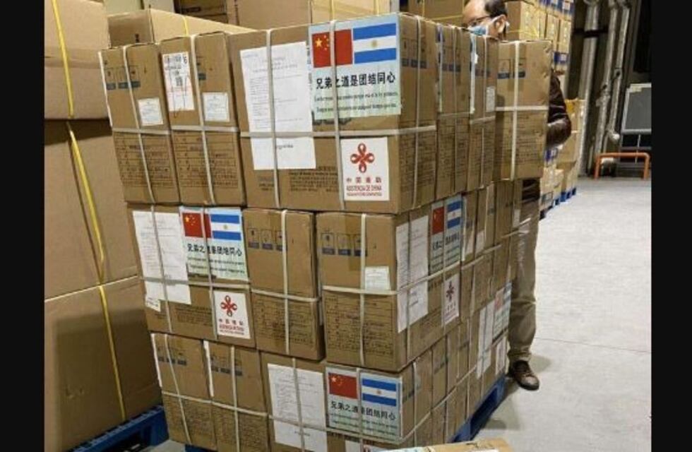 Coronavirus en Argentina: arribó un nuevo vuelo con insumos médicos procedentes de China
