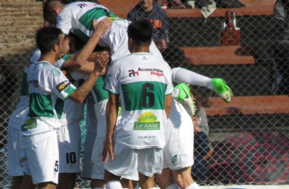 Bella Vista no dejó dudas y goleó a Sporting en Punta Alta