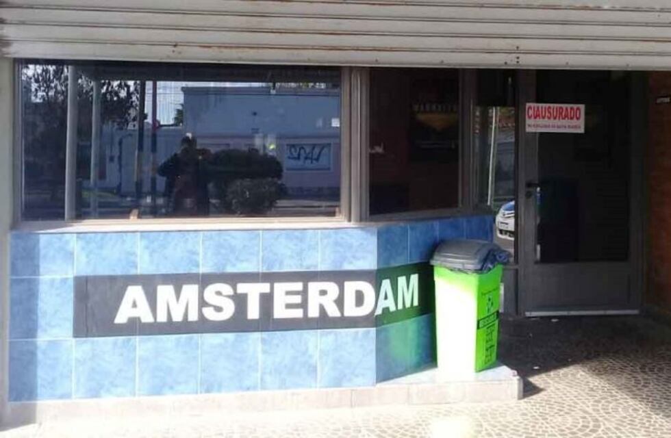 Clausuran una cervecería donde se realizaba una fiesta electrónica