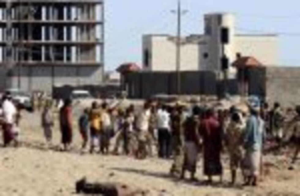 El Estado Islámico mató a 49 soldados en un atentado en Yemen