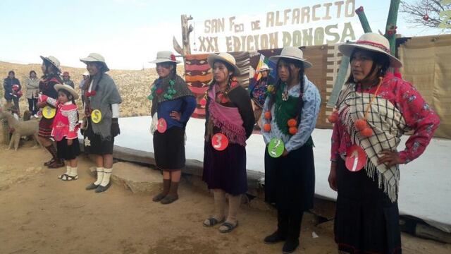 La jóvenes protagonistas de la elección de la donosa en San Francisco de Alfarcito\u002E