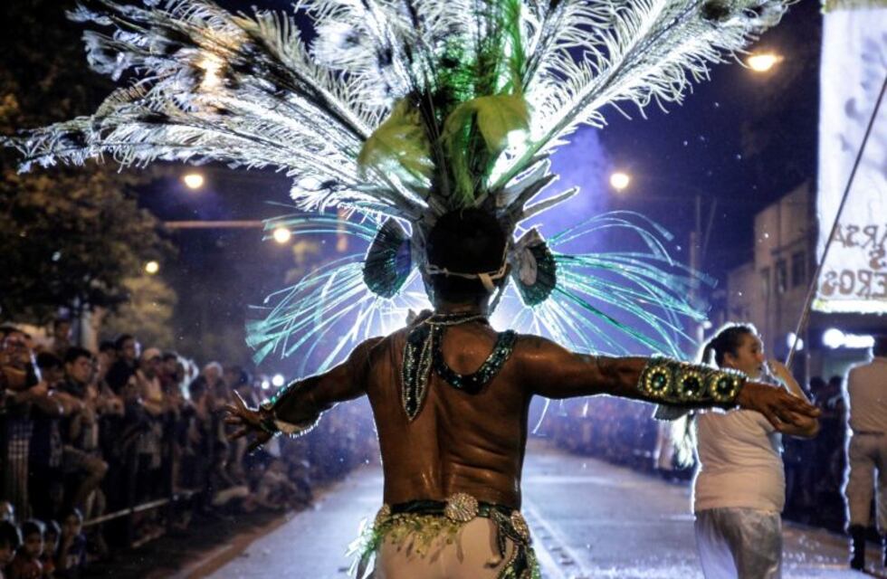 De enero a febrero: Rosario lleva alegría y color a los barrios en la previa al Carnaval 2024