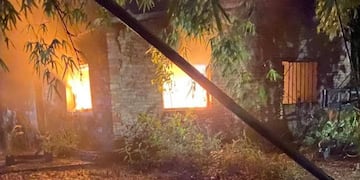 El informe abarcó el incendio en El Bracho y el desarrollo de la tormenta nocturna, con intervención protocolar ante llamados de emergencia. (Foto web)