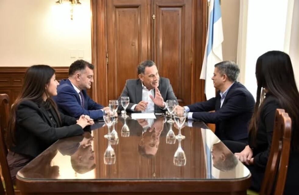 Tucumán y Tierra del Fuego impulsan una agenda conjunta sobre Malvinas