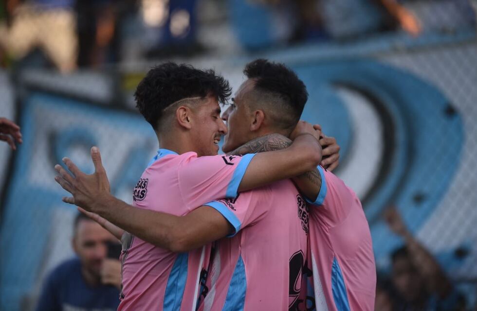 Racing se despidió ante su gente con triunfo sobre Gimnasia de Jujuy