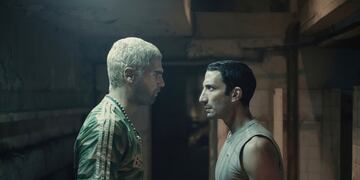 El Marginal - Temporada 4 (L to R) Nicolas Furtado as Diosito and Juan Minujin as Pastor in El Marginal - Temporada 4. Cr. Courtesy of Netflix © 2021