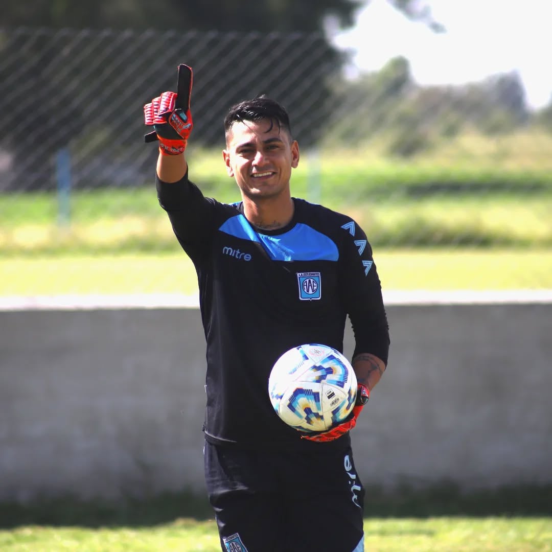 Brian Olivera volvió a Estudiantes de Río Cuarto. (Prensa Estudiantes).