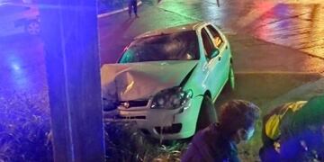 El joven intentó darse a la fuga pero fue detenido unos metros más adelante del hecho.