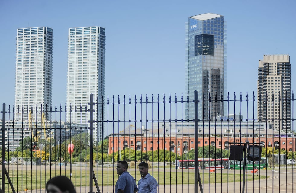 ¿Dónde vive la clase alta de Argentina, según ChatGPT?