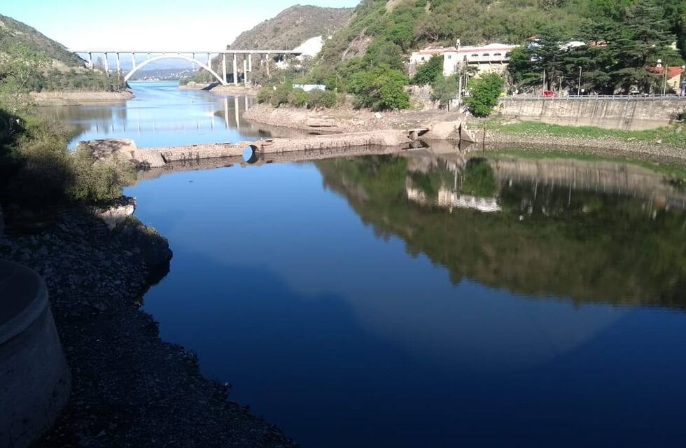 Mucho ruido y pocas nueces... ¿Cuánto llovió este viernes en Carlos Paz?
