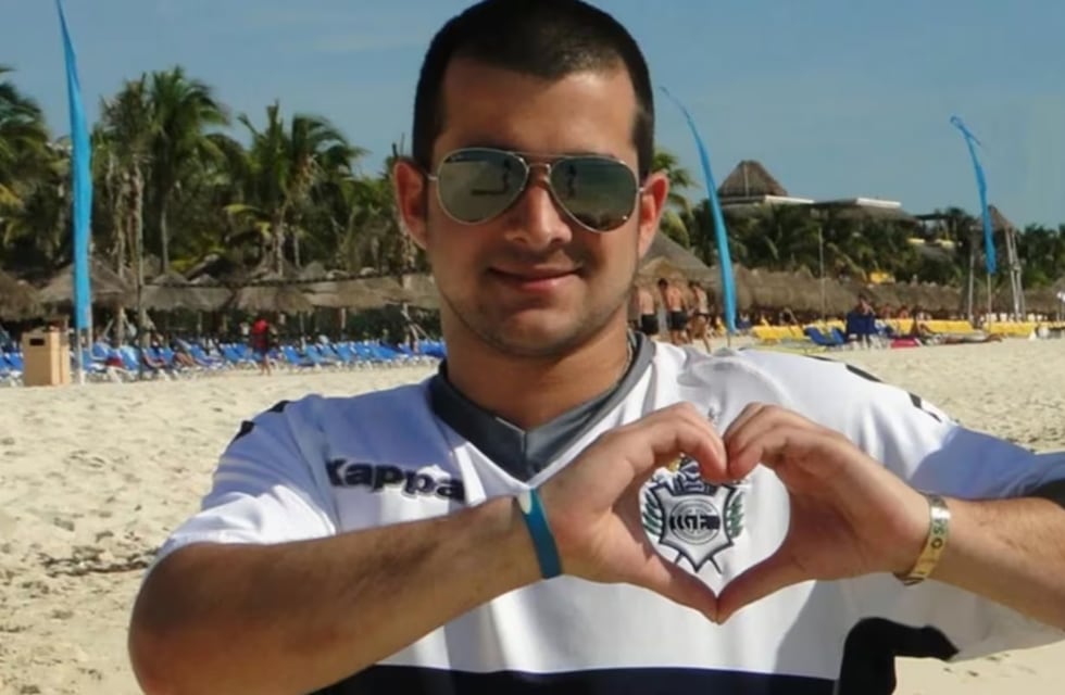 Se cayó de la tribuna de Gimnasia, quedó en coma, se levantó y tuvo una insólita reacción cuando se enteró del resultado