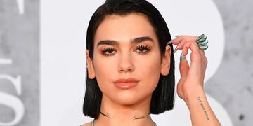 La primera vez que Dua Lipa conquistó la pasarela con un Balenciaga.