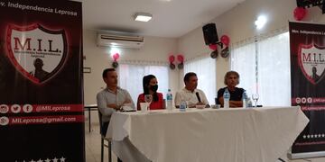 El exmédico del plantel rojinegro quiere volver al club como presidente.