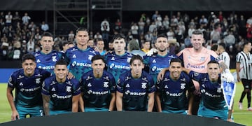 Los 11 de Talleres en la visita a Libertad por la Copa Libertadores. (AP)