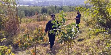 El prófugo es Celso Escobar Santa Cruz de 49 años.