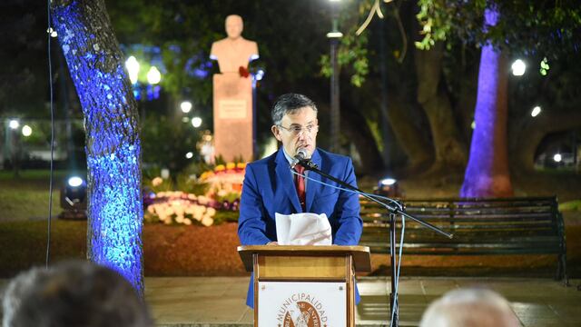 Con un emotivo acto, el pueblo uruguayense celebró el retorno a la democracia