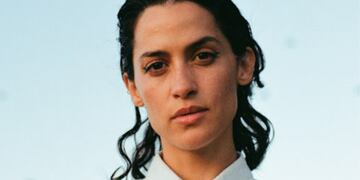 Juana Aguirre presenta "Claroscuro", su álbum debut como solista.