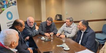 La reunión tuvo como eje la creación de un camino alterno a los Valles.