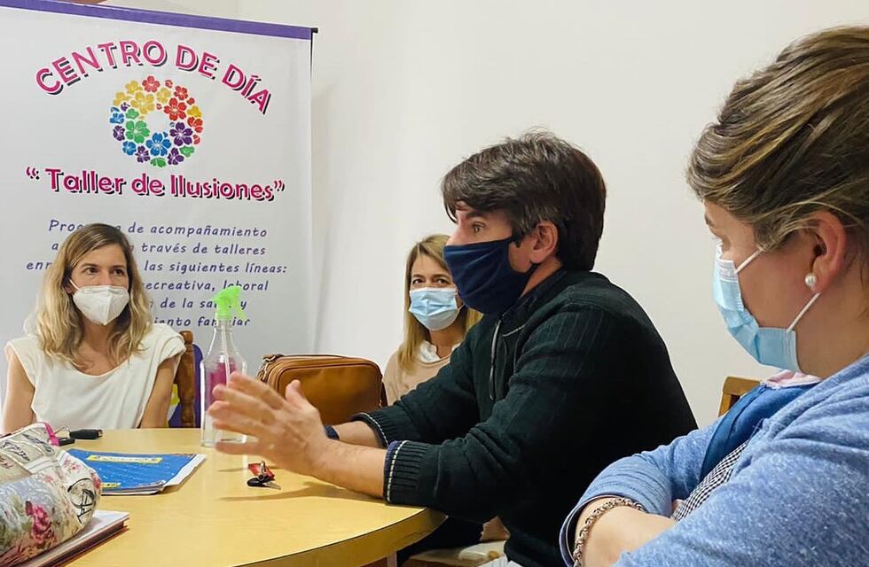 Precandidatos del PRO en el Centro de Día “Taller de Ilusiones”