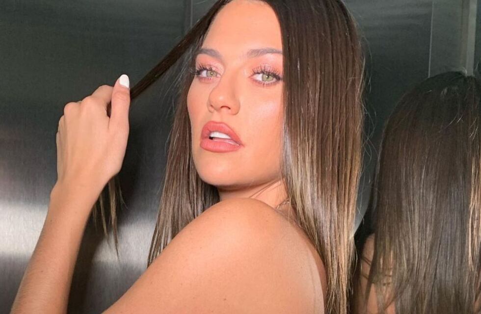 Sofía Jujuy Jiménez alentó a la selección desde Qatar y se mostró muy eufórica con un mega look desde el estadio