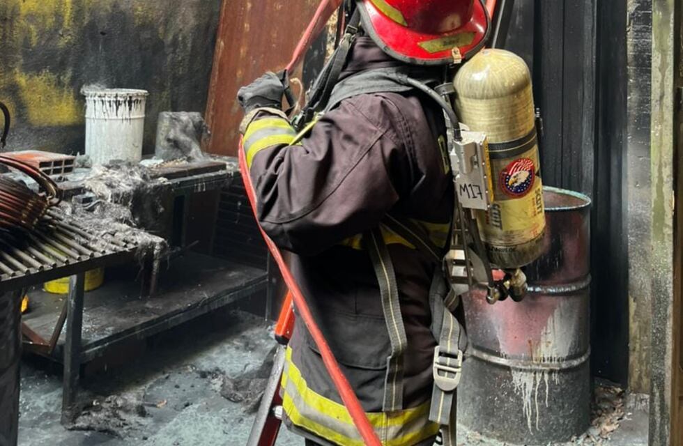 Bomberos Voluntarios, héroes anónimos en las calles de Tucumán