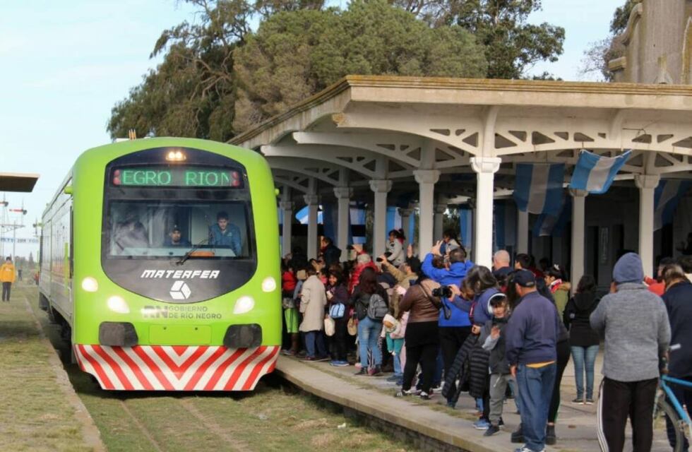 Anunciaron que “en menos 60 días” reactivarán el tren entre Buenos Aires y Bariloche