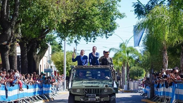Oliva. El gobernador Llaryora presidió el acto en homenaje a los veteranos y caídos de Malvinas (Gentileza).