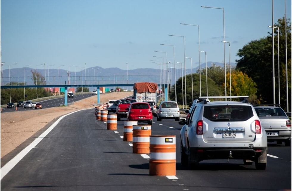 Quedó habilitado el tercer carril de un tramo la circunvalación norte
