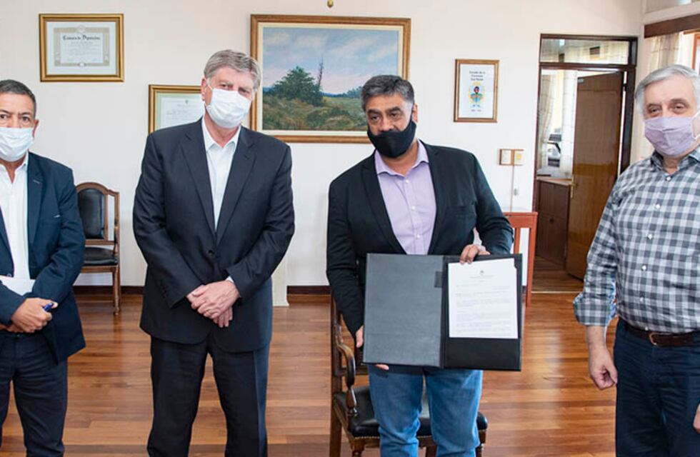 La Adela recibió mas de 58 millones de pesos para obras en el Parque Agroindustrial