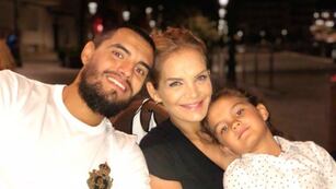 Así está hoy Jazmín, la hija de Eliana Guercio y Sergio Romero a sus 14 años.