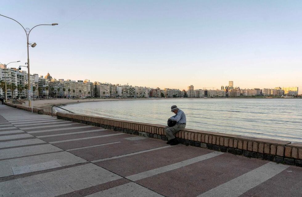 Un argentino fue expulsado de Uruguay por realizar una fiesta clandestina