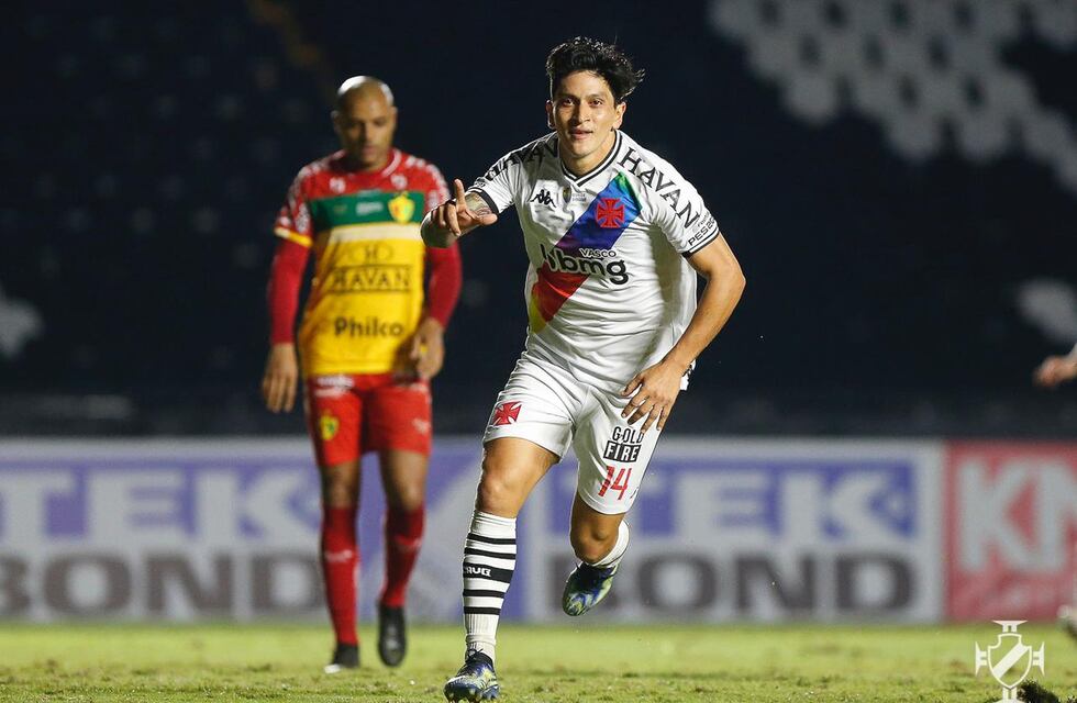 Germán Cano celebró su gol con la bandera del Orgullo LGBTI+ y el Vasco da Gama vistió una camiseta homenaje