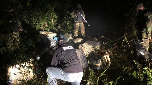 Eldorado: millonaria incautación de marihuana. Prefectura Naval Argentina