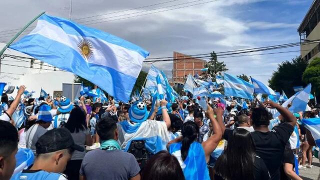 Los festejos en Zapala luego de que Argentina ganara la final del Mundial.