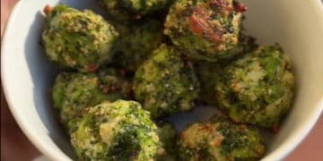 La receta para hacer las bolitas de brócoli y queso con 4 ingredientes.