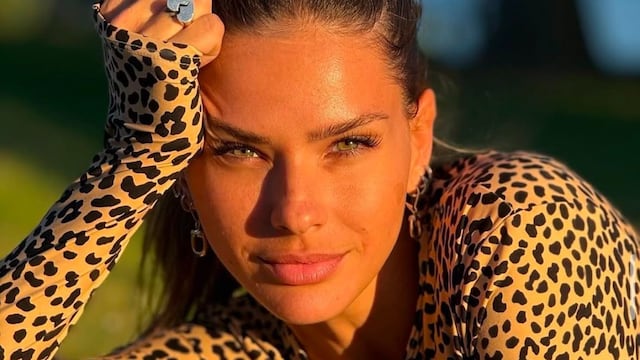 Los llamativos looks que adopta la China Suárez cada vez que se enamora de un nuevo hombre.