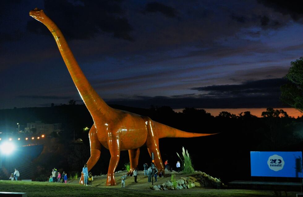 Bicentenario de Tandil: inauguraron la escultura más grande de la ciudad por los festejos de los 200 años