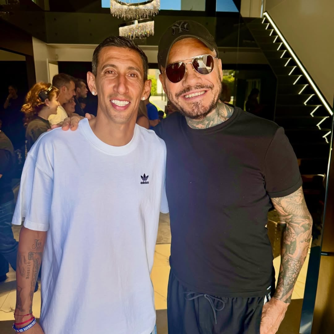 Dos estrellas juntas.