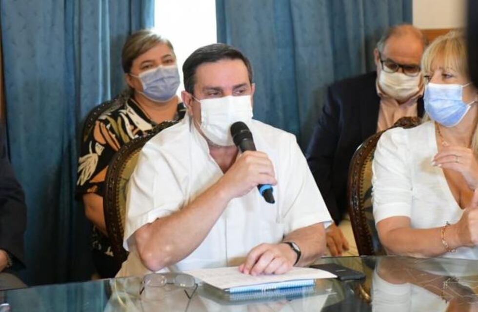 Medina Ruiz: “Estamos en una situación controlada, trabajando en prevención y vacunando”