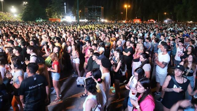 Miles participaron de la Fiesta del Turismo en San Rafael.