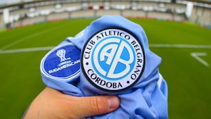 Belgrano y la camiseta del debut de Sudamericana. (Belgrano).