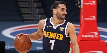 Campazzo va por su primera temporada y los fans se preguntan cómo se desempeñará en los play offs.