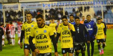 Racing cayó por 1 a 0 como local ante San Martín de San Juan (Javier Ferreyra / La Voz).