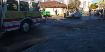 El tránsito está suspendido en calles Mitre y General Roca