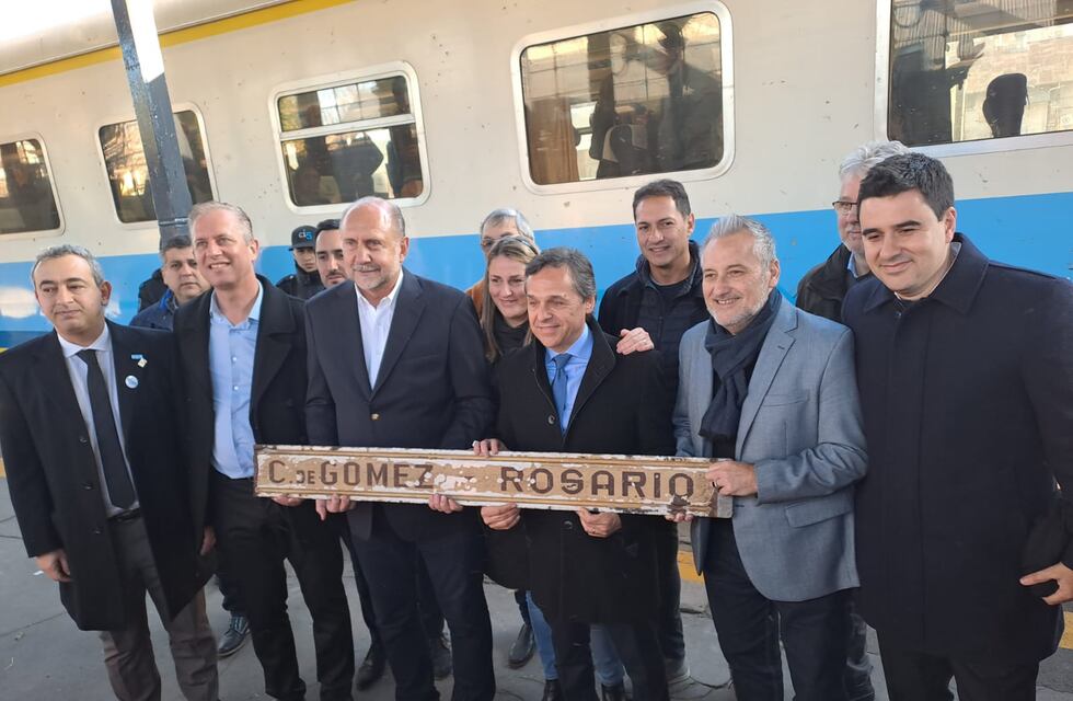 Omar Perotti sostuvo que la reactivación del tren Rosario-Cañada de Gómez es sinónimo de progreso