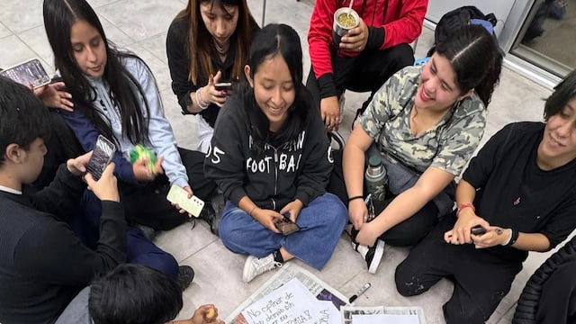 En Jujuy se ofrece el taller “Palabras que conectan”, en el cual los jóvenes reflexionan respecto de las violencias que se manifiestan en el espacio virtual, especialmente en torno a las publicaciones en redes sociales.